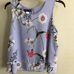 Sleeveless Flower Top Size Small